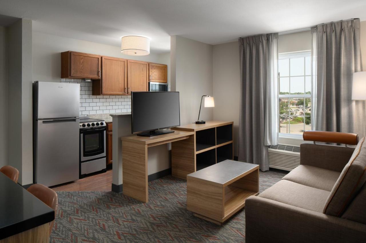 Candlewood Suites St Louis St Charles By Ihg Saint Charles Екстер'єр фото