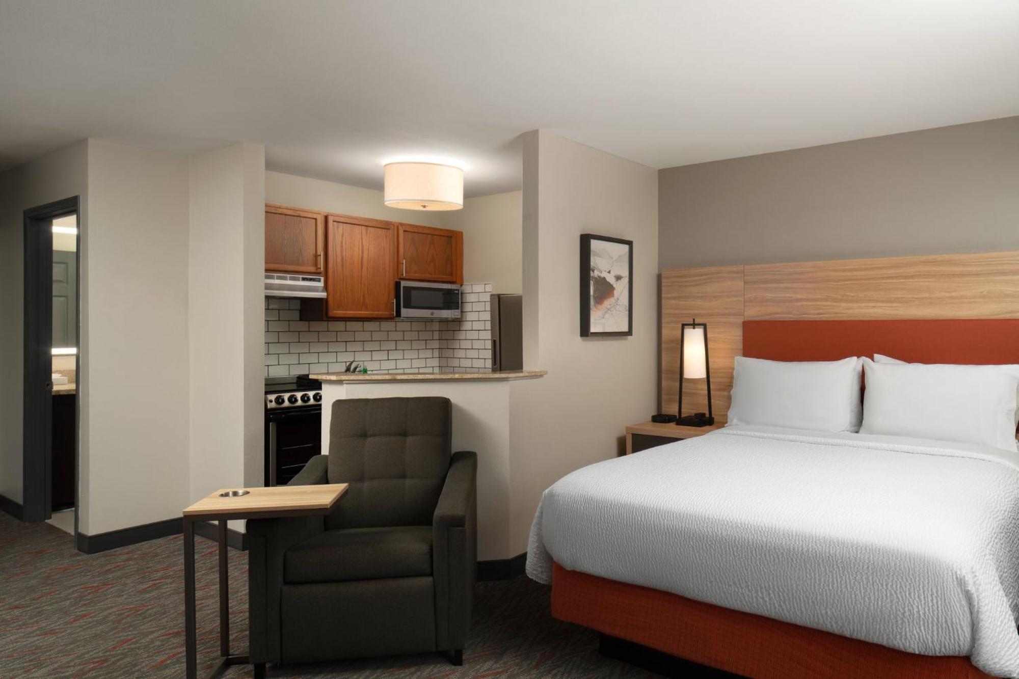 Candlewood Suites St Louis St Charles By Ihg Saint Charles Екстер'єр фото