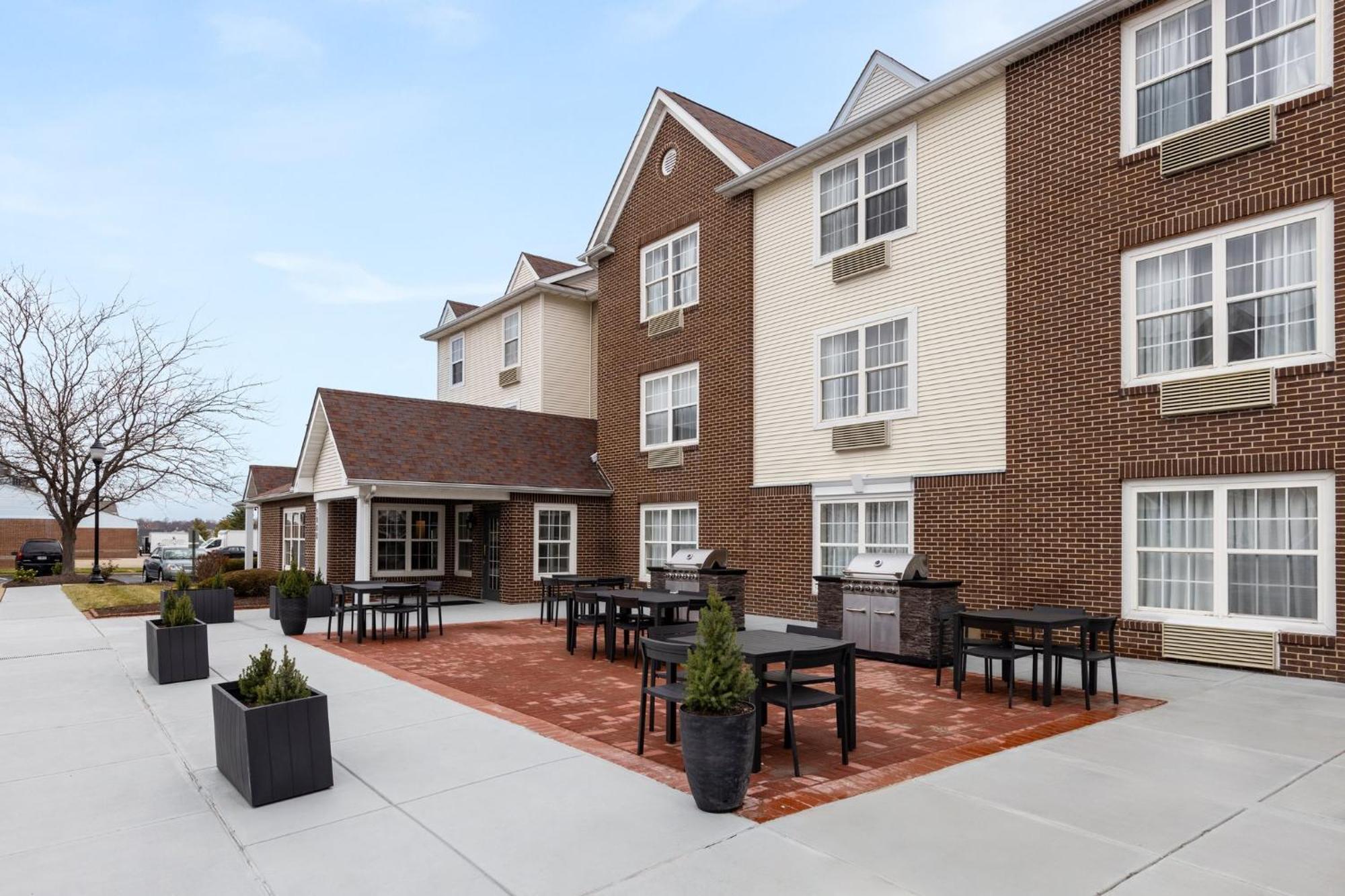 Candlewood Suites St Louis St Charles By Ihg Saint Charles Екстер'єр фото